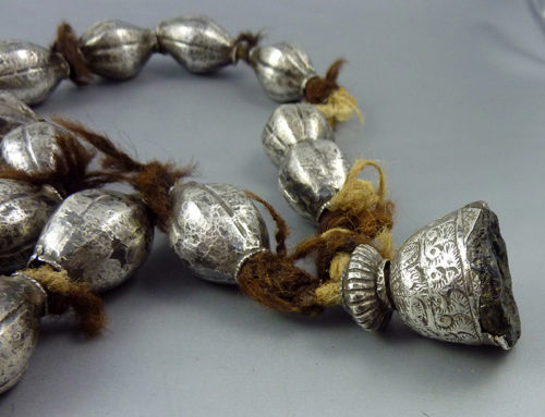 Old silver necklace “nau gedi”, Nepal