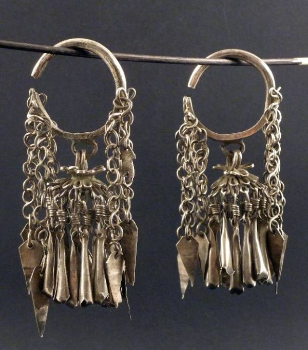 hill-tribe-earrings