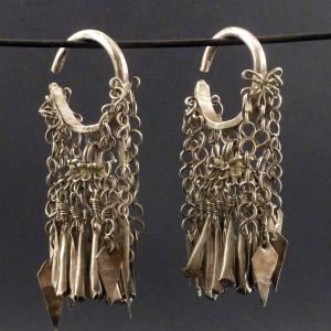 hill-tribe-earrings