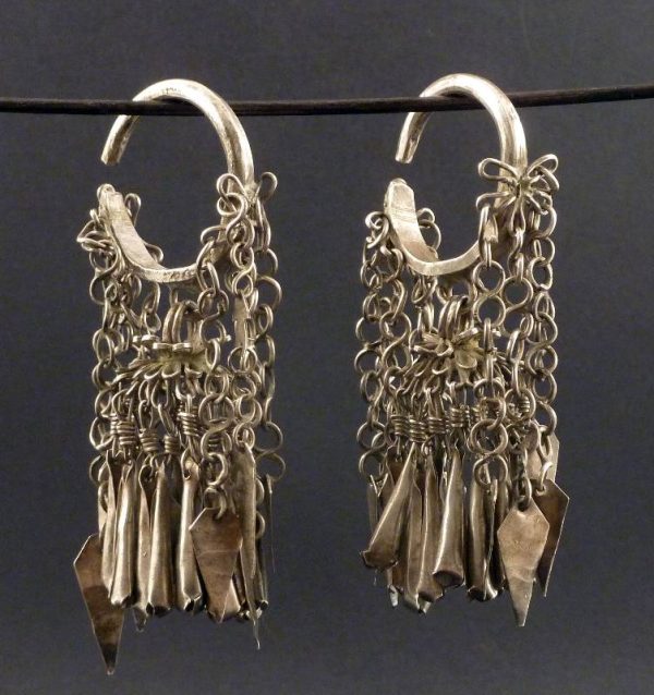 hill-tribe-earrings