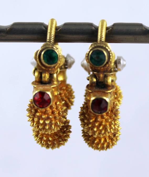Tops Gold earrings at Rs 1000/gram in Agra | ID: 27067745488