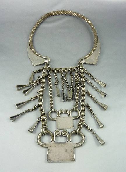 Hmong neck ring, Laos