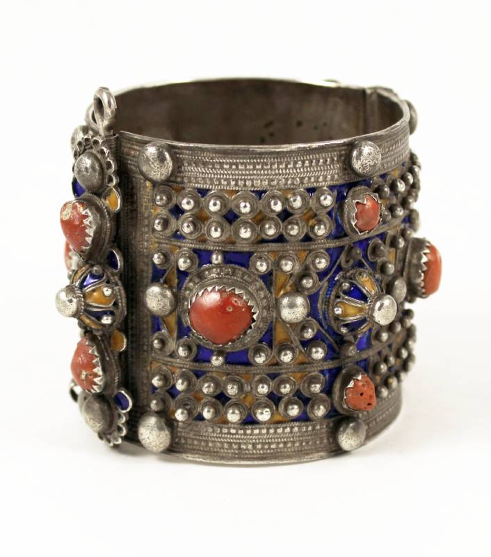 File:Bijoux Kabyle Algérien (10).jpg - Wikimedia Commons