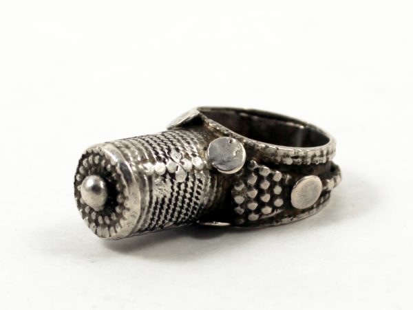 Yemen tower silver ring