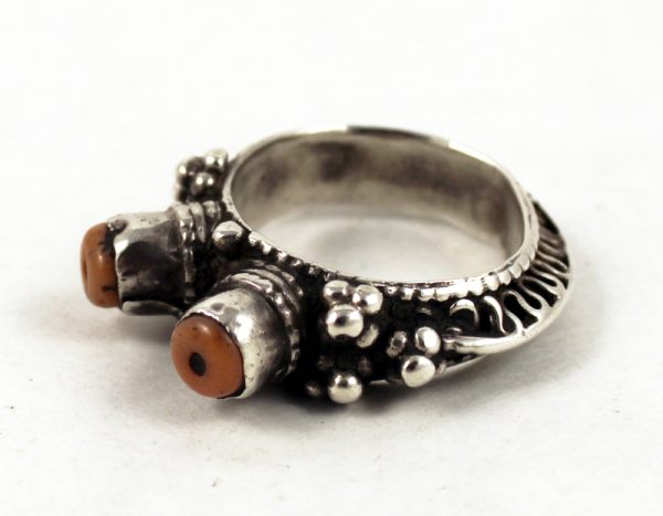 Yemen silver and coral ring