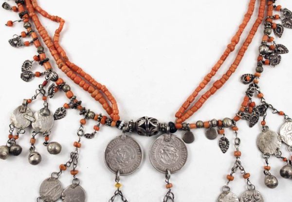 Tajik-coral-and-silver-necklace