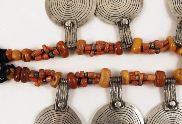 berber-amazigh-amber-necklace