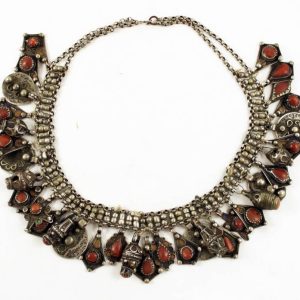 silver and coral Kabyle necklace