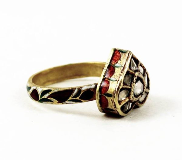 Indian-vintage-gold-ring