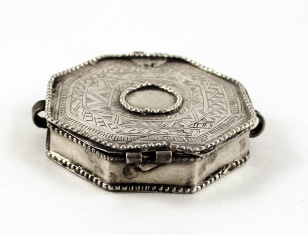 Middle eastern quoran silver box amulet