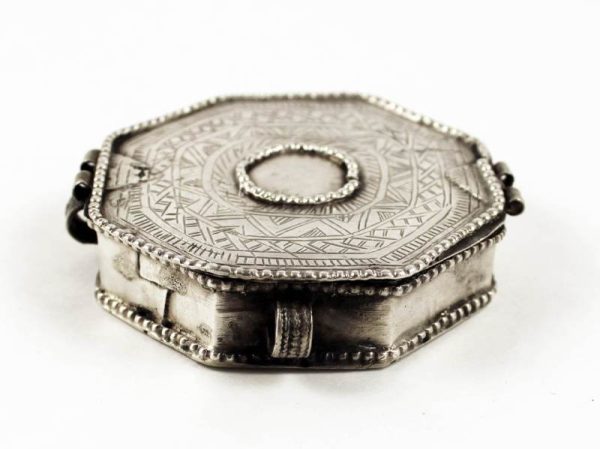 Middle eastern quoran silver box amulet