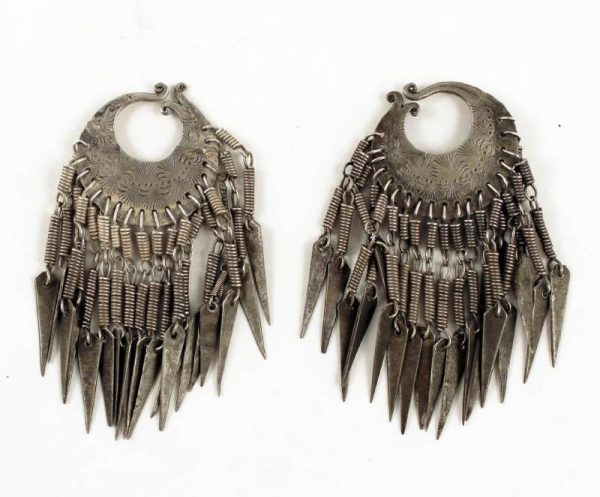 Lahu-hill-tribe-silver-earrings