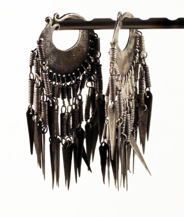 Lahu-hill-tribe-silver-earrings